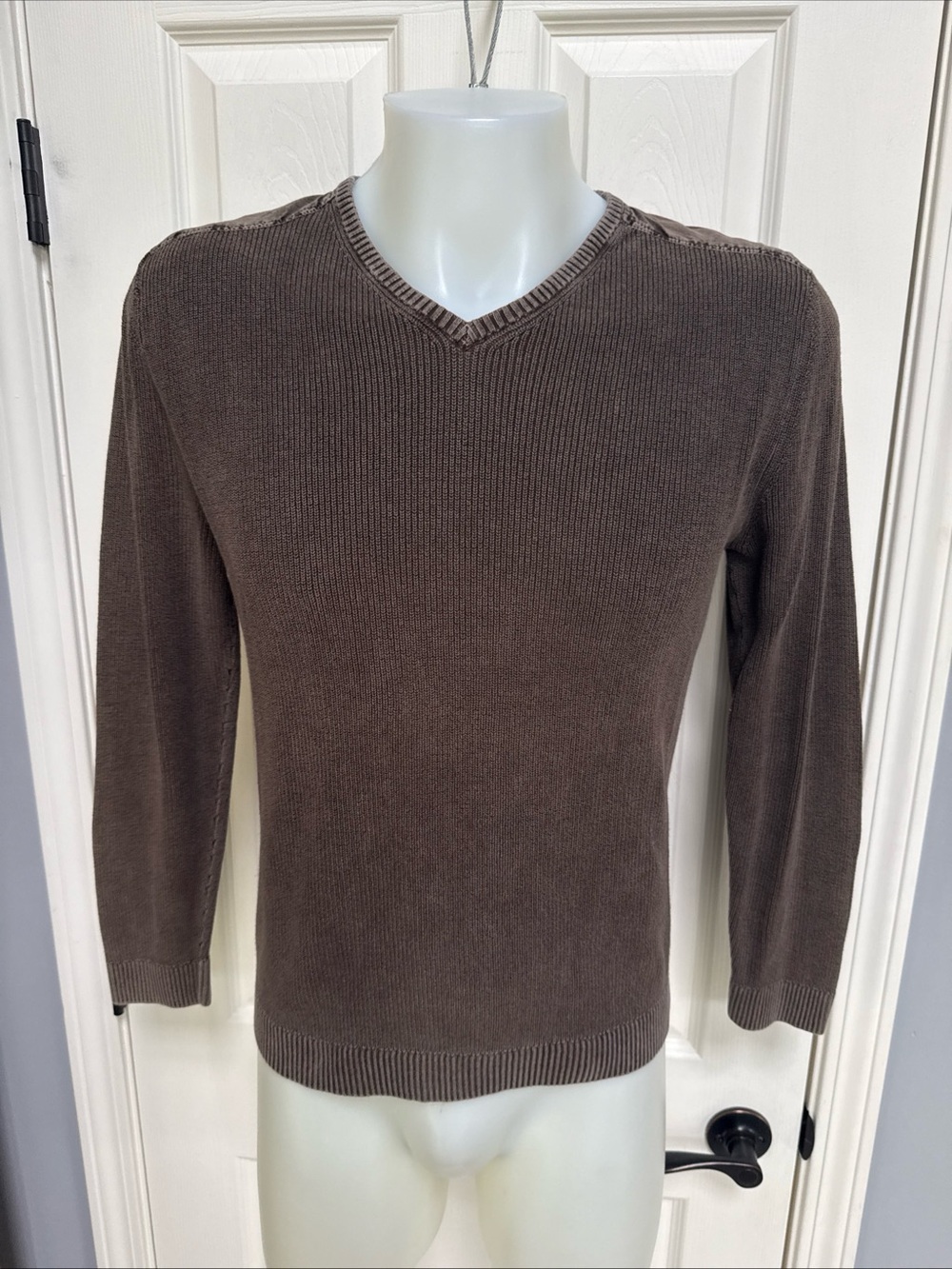 Roundtree & Yorke Casuals Knit Sweater Brown Cotton Pullover Patch Shoulder sz L